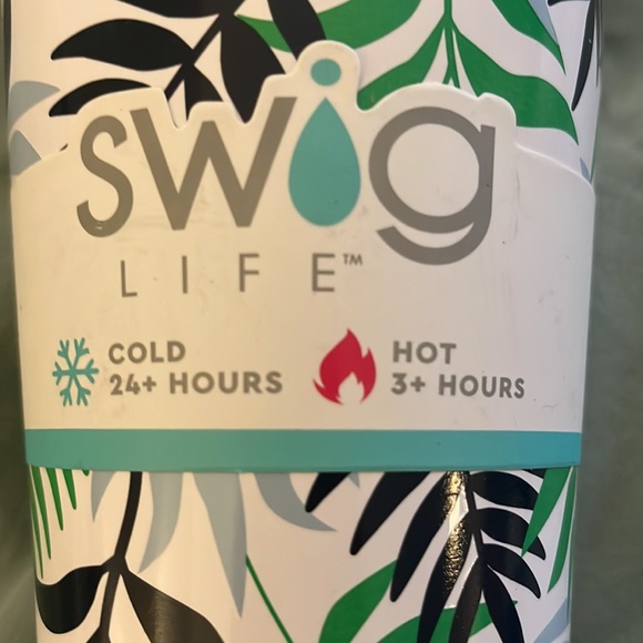 32oz swig life stainless steel insulated Tumblr, green and blue leaves. - Picture 2 of 5
